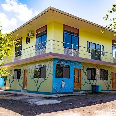 Cucuve Eco Hostal Puerto Baquerizo Moreno Exterior foto