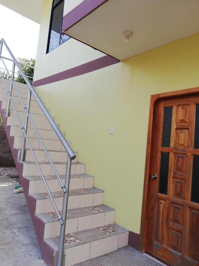 Cucuve Eco Hostal Puerto Baquerizo Moreno Exterior foto
